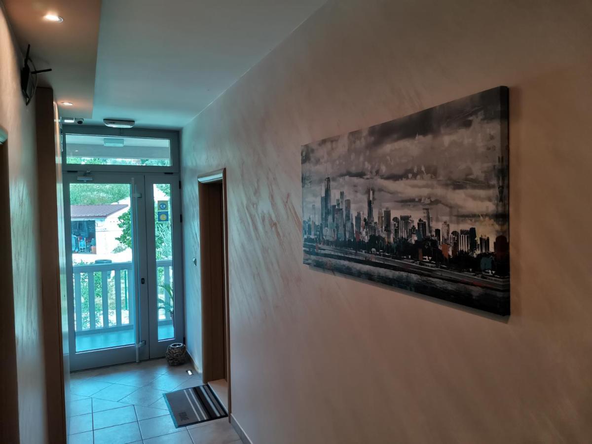 Vila Jadranka Apartments Herceg Novi Exterior photo